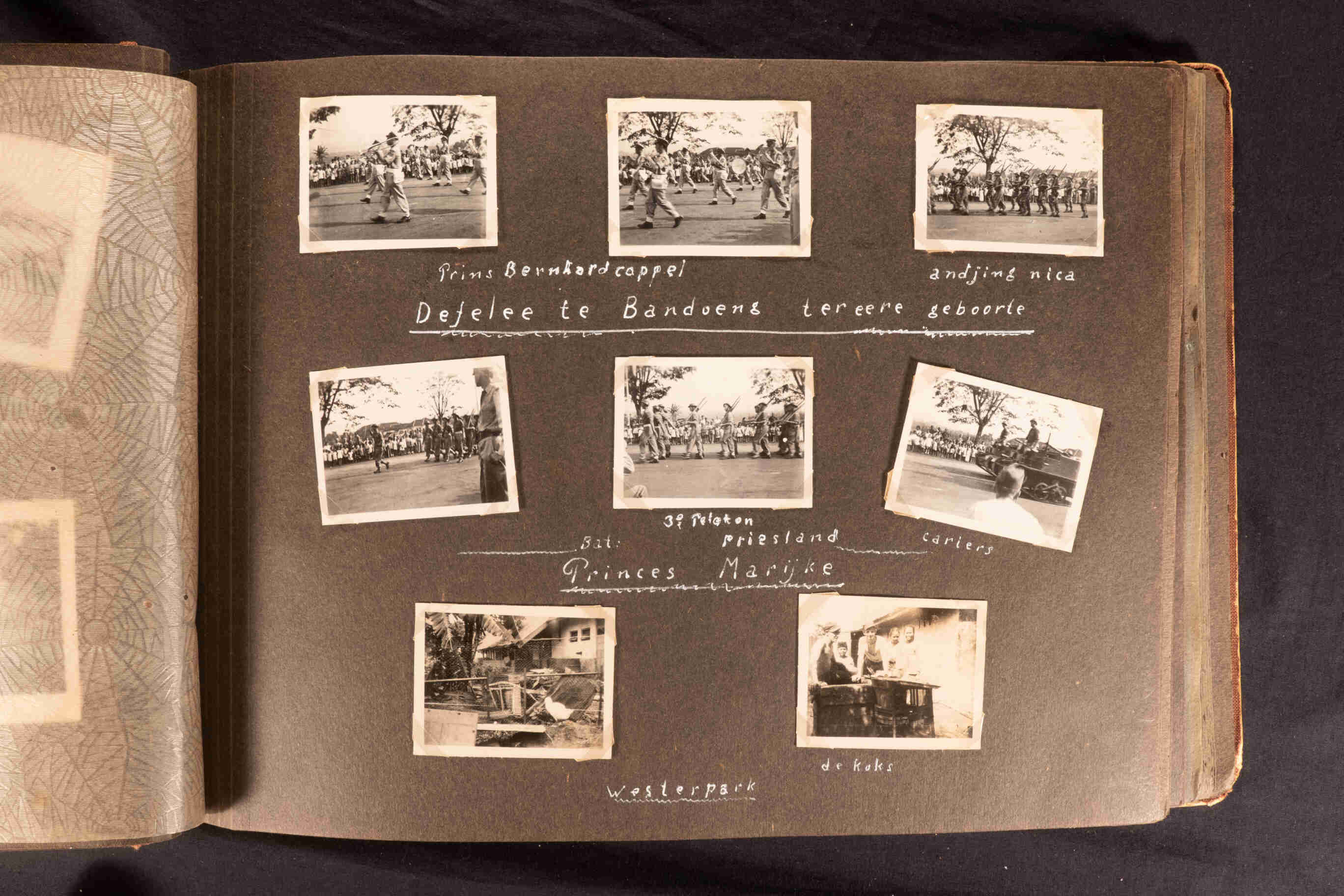 Optocht KNIL militairen, te Bandoeng, 1946 of 1947