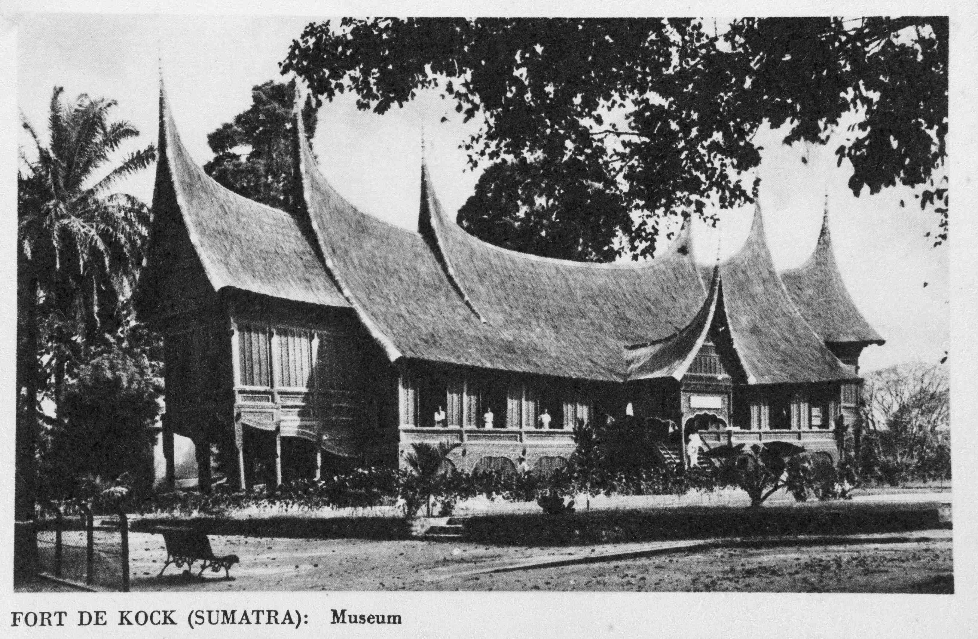 oude foto, Fort de Kock (Sumatra), Indonesië